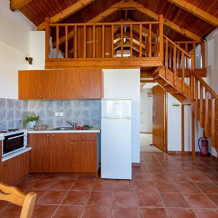 Limanaki Apartamento