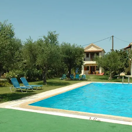 Limanaki Apartamento *